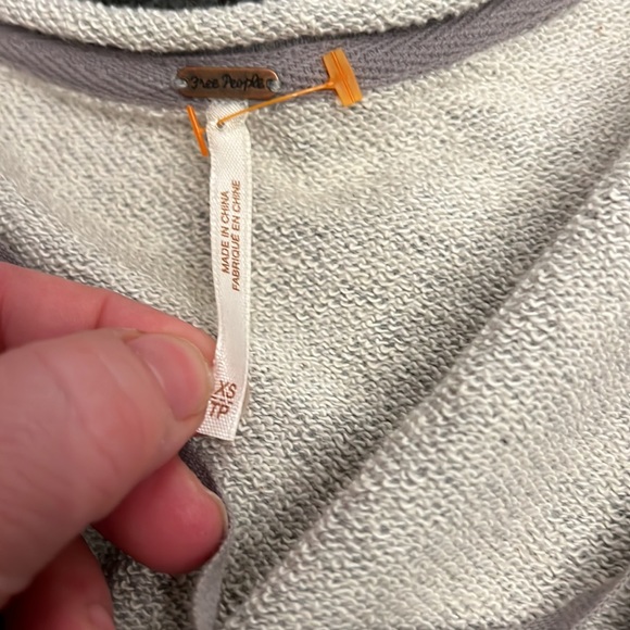 Free People Oversized Fringe Sleeve Sweatshirt Size XS - Picture 8 of 8